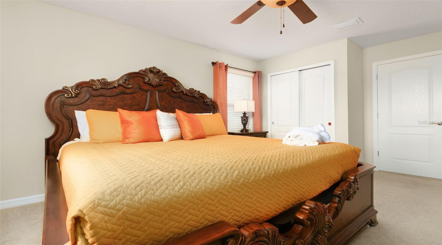 Kissimmee, Florida 34747, 7 Bedroom Bedrooms, ,5 Bathroombathrooms,Residential,For Sale,Rhodes,0,Mfrs5148044