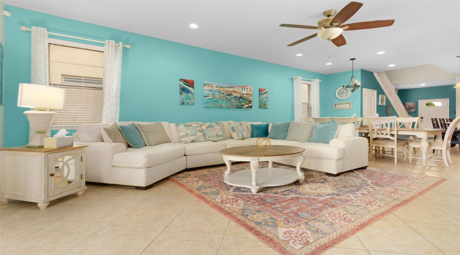 Kissimmee, Florida 34747, 7 Bedroom Bedrooms, ,5 Bathroombathrooms,Residential,For Sale,Rhodes,0,Mfrs5148044