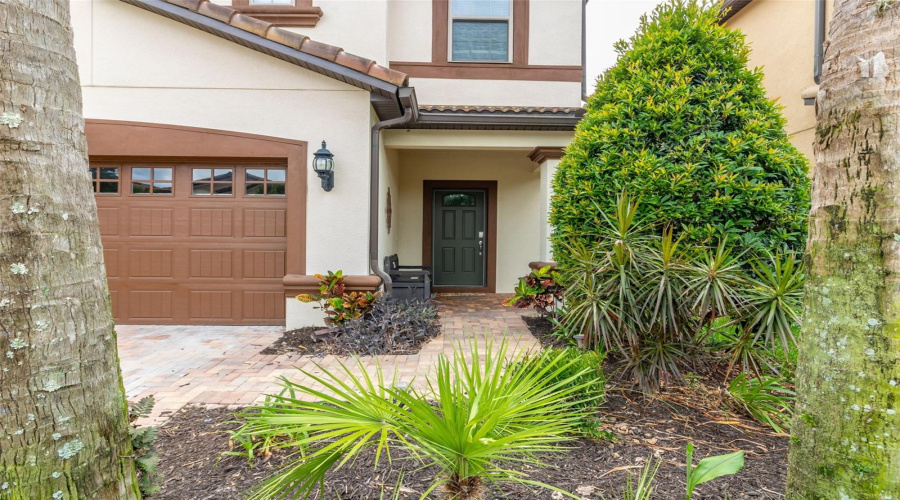 Kissimmee, Florida 34747, 7 Bedroom Bedrooms, ,5 Bathroombathrooms,Residential,For Sale,Rhodes,0,Mfrs5148044