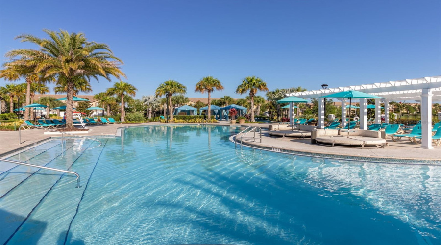 Kissimmee, Florida 34747, 7 Bedroom Bedrooms, ,5 Bathroombathrooms,Residential,For Sale,Rhodes,0,Mfrs5148044