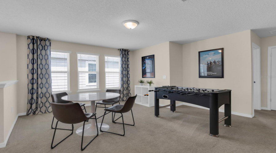 Davenport, Florida 33897, 9 Bedroom Bedrooms, ,6 Bathroombathrooms,Residential,For Sale,Mahalo,0,Mfrs5158448