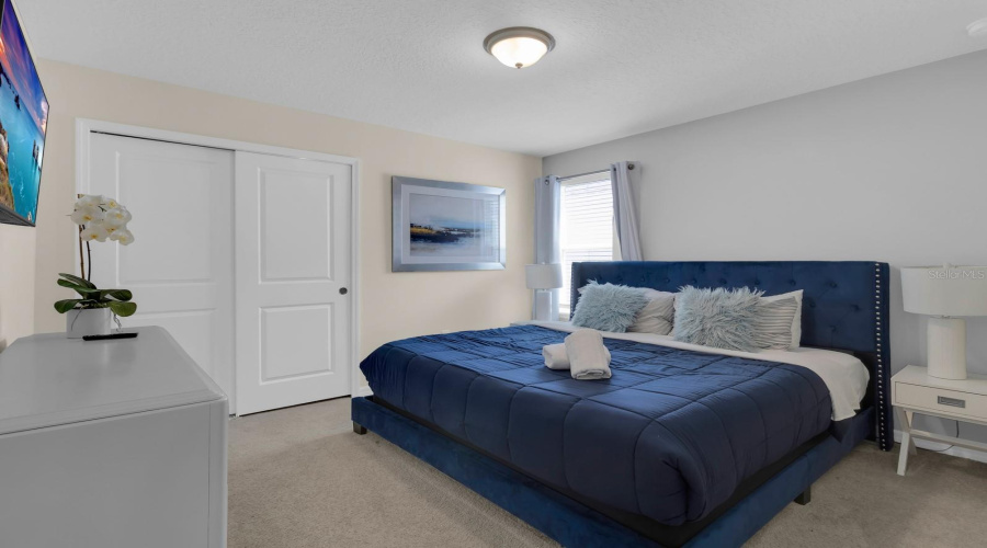 Davenport, Florida 33897, 9 Bedroom Bedrooms, ,6 Bathroombathrooms,Residential,For Sale,Mahalo,0,Mfrs5158448