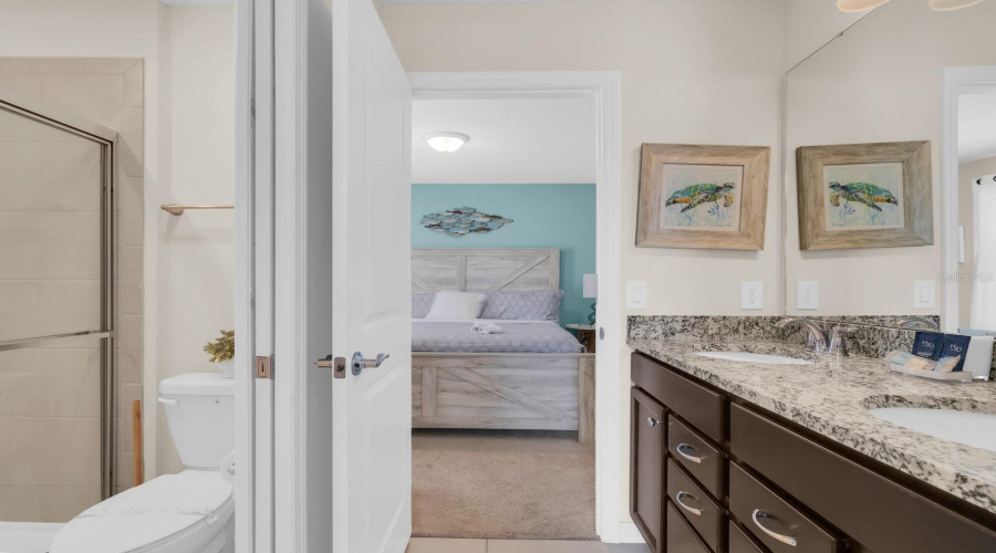 Davenport, Florida 33897, 9 Bedroom Bedrooms, ,6 Bathroombathrooms,Residential,For Sale,Mahalo,0,Mfrs5158448