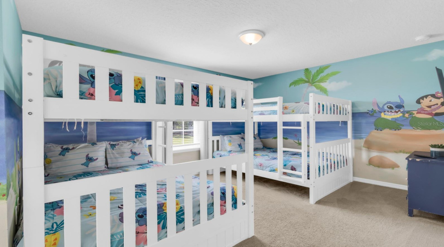 Davenport, Florida 33897, 9 Bedroom Bedrooms, ,6 Bathroombathrooms,Residential,For Sale,Mahalo,0,Mfrs5158448