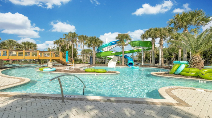 Davenport, Florida 33897, 9 Bedroom Bedrooms, ,6 Bathroombathrooms,Residential,For Sale,Mahalo,0,Mfrs5158448