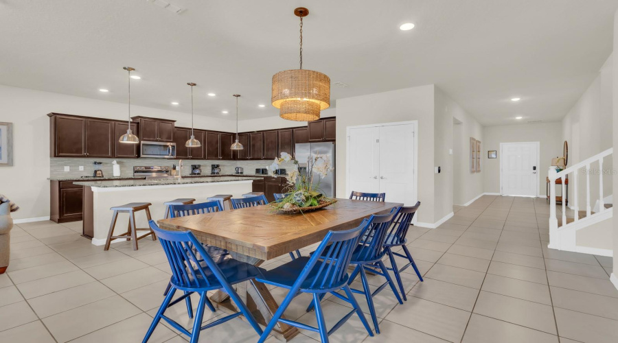 Davenport, Florida 33897, 9 Bedroom Bedrooms, ,6 Bathroombathrooms,Residential,For Sale,Mahalo,0,Mfrs5158448