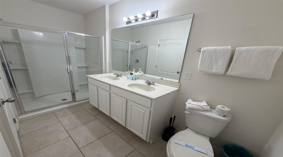 Davenport, Florida 33837, 5 Bedroom Bedrooms, ,5 Bathroombathrooms,Residential,For Sale,Terrasonesta,0,Mfro6442530