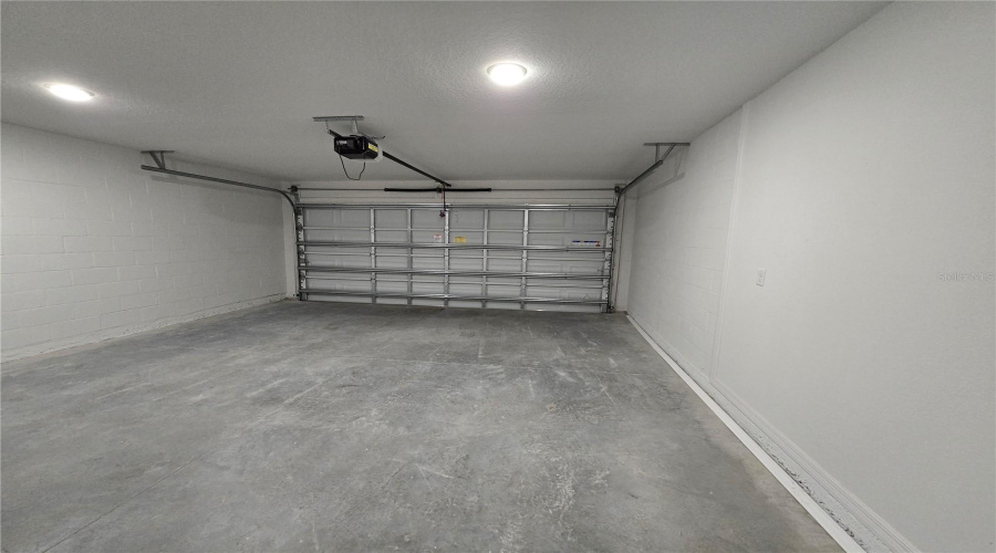 Davenport, Florida 33837, 3 Bedroom Bedrooms, ,2 Bathroombathrooms,Residential,For Sale,Oakwood,0,Mfro6443636