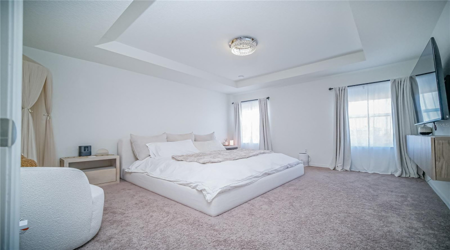 Davenport, Florida 33896, 5 Bedroom Bedrooms, ,3 Bathroombathrooms,Residential,For Sale,Overpool,0,Mfrs5153519