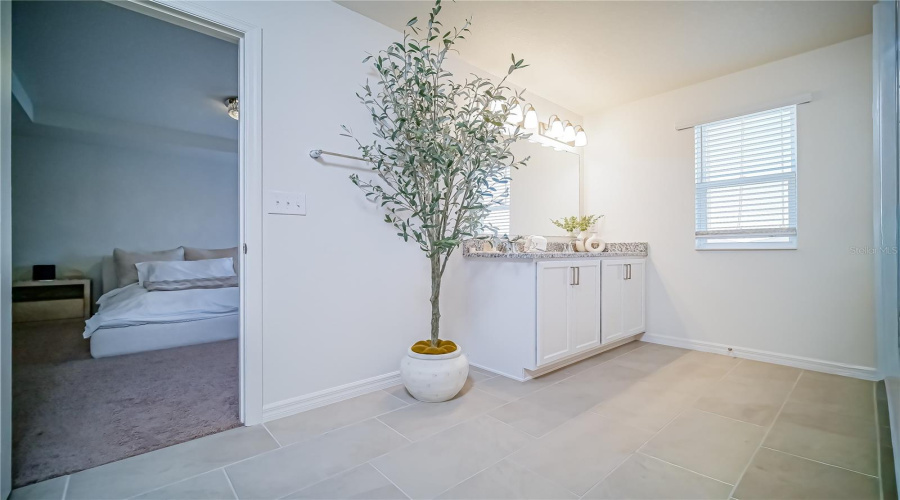 Davenport, Florida 33896, 5 Bedroom Bedrooms, ,3 Bathroombathrooms,Residential,For Sale,Overpool,0,Mfrs5153519