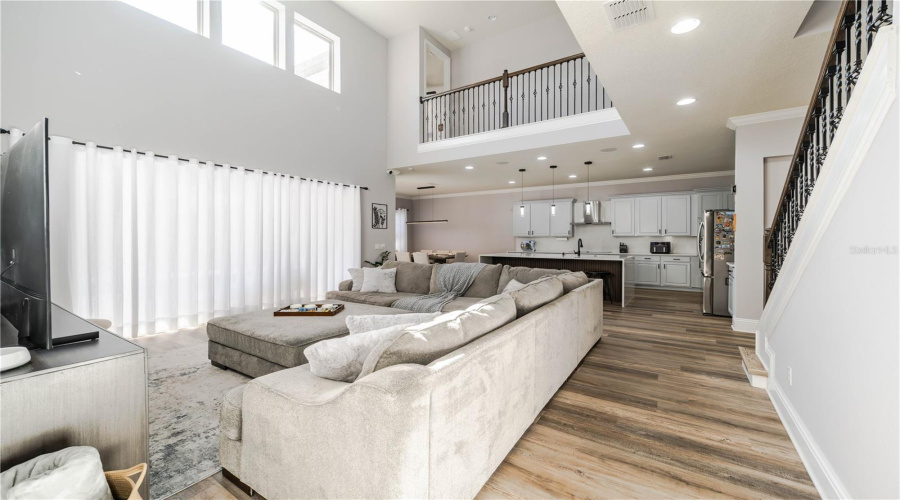 Orlando, Florida 32836, 4 Bedroom Bedrooms, ,3 Bathroombathrooms,Residential,For Sale,Prince Harry,0,Mfro6445520