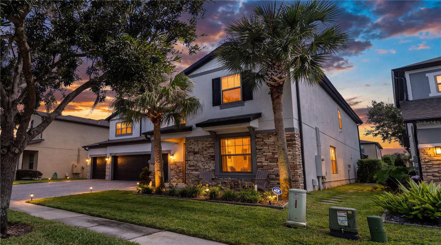 Orlando, Florida 32836, 4 Bedroom Bedrooms, ,3 Bathroombathrooms,Residential,For Sale,Prince Harry,0,Mfro6445520