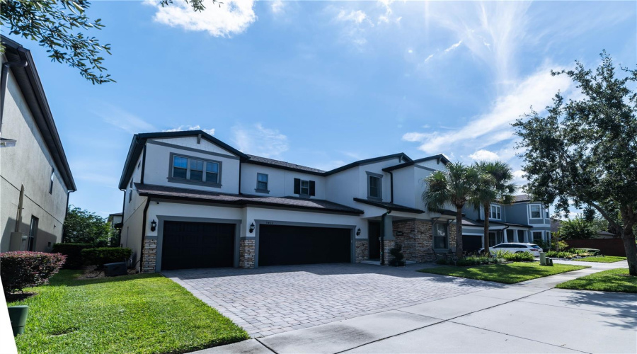 Orlando, Florida 32836, 4 Bedroom Bedrooms, ,3 Bathroombathrooms,Residential,For Sale,Prince Harry,0,Mfro6445520