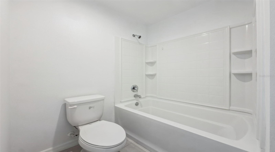 Davenport, Florida 33837, 5 Bedroom Bedrooms, ,4 Bathroombathrooms,Residential,For Sale,Rosemont,0,Mfrs5158491