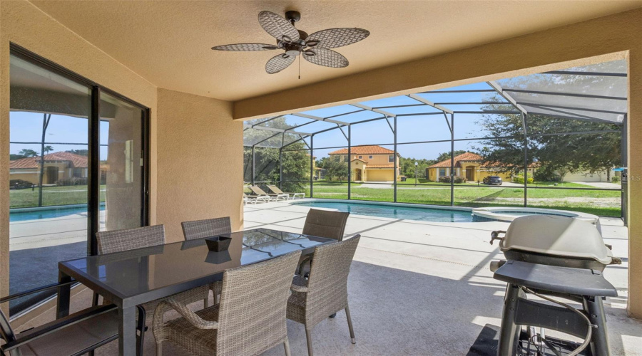 Davenport, Florida 33837, 5 Bedroom Bedrooms, ,4 Bathroombathrooms,Residential,For Sale,Rosemont,0,Mfrs5158491