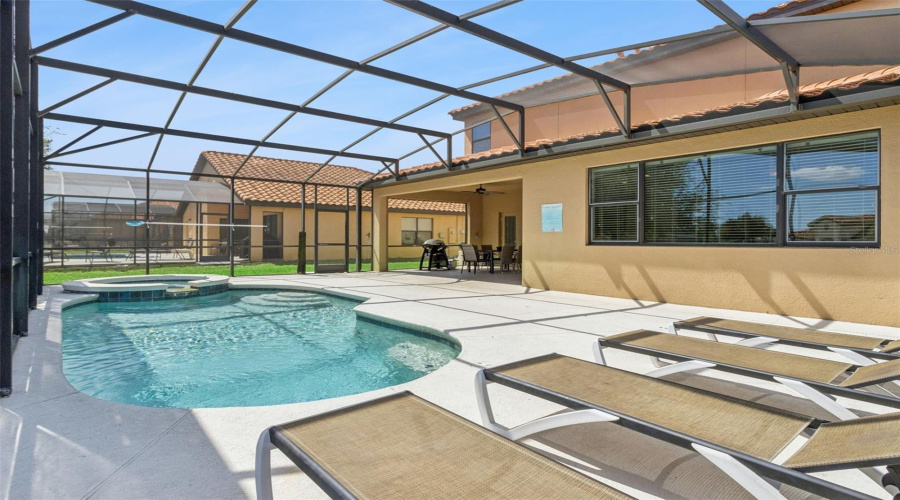 Davenport, Florida 33837, 5 Bedroom Bedrooms, ,4 Bathroombathrooms,Residential,For Sale,Rosemont,0,Mfrs5158491