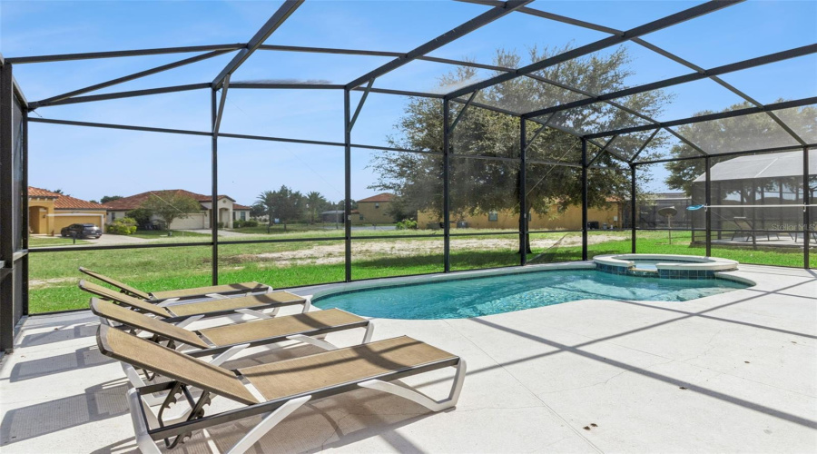 Davenport, Florida 33837, 5 Bedroom Bedrooms, ,4 Bathroombathrooms,Residential,For Sale,Rosemont,0,Mfrs5158491