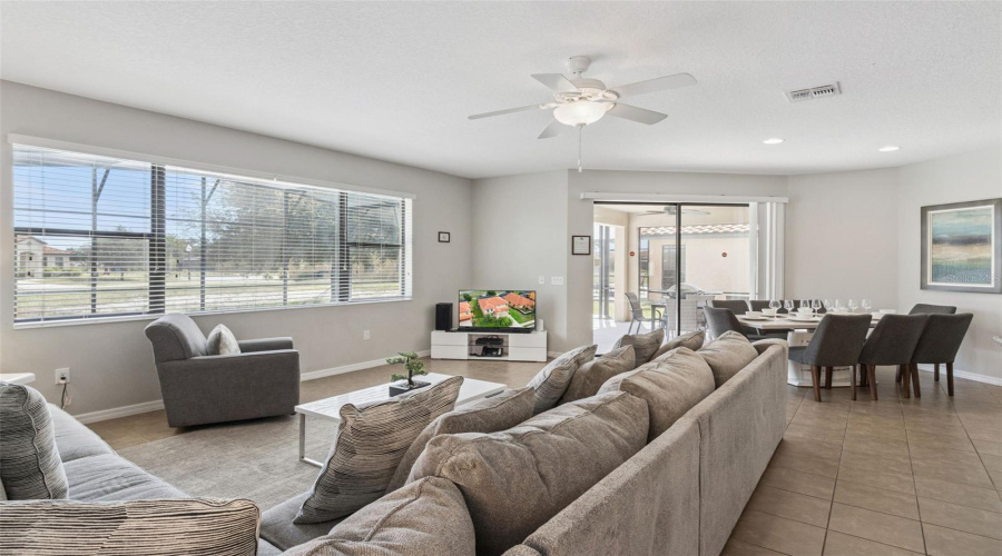 Davenport, Florida 33837, 5 Bedroom Bedrooms, ,4 Bathroombathrooms,Residential,For Sale,Rosemont,0,Mfrs5158491
