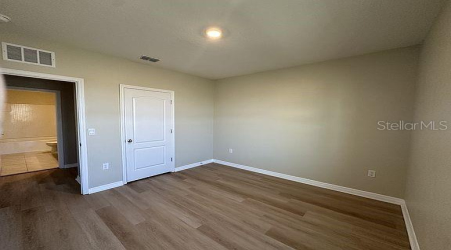 Davenport, Florida 33837, 5 Bedroom Bedrooms, ,3 Bathroombathrooms,Residential,For Sale,Berry,0,Mfro6445862