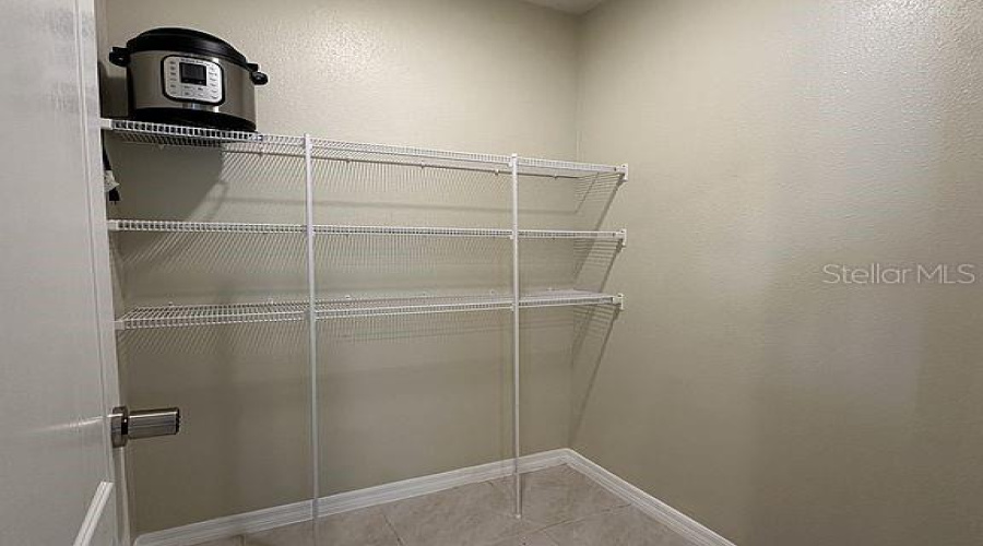 Davenport, Florida 33837, 5 Bedroom Bedrooms, ,3 Bathroombathrooms,Residential,For Sale,Berry,0,Mfro6445862