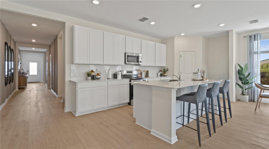 Davenport, Florida 33837, 5 Bedroom Bedrooms, ,4 Bathroombathrooms,Residential,For Sale,Glenfield,0,Mfro6445902