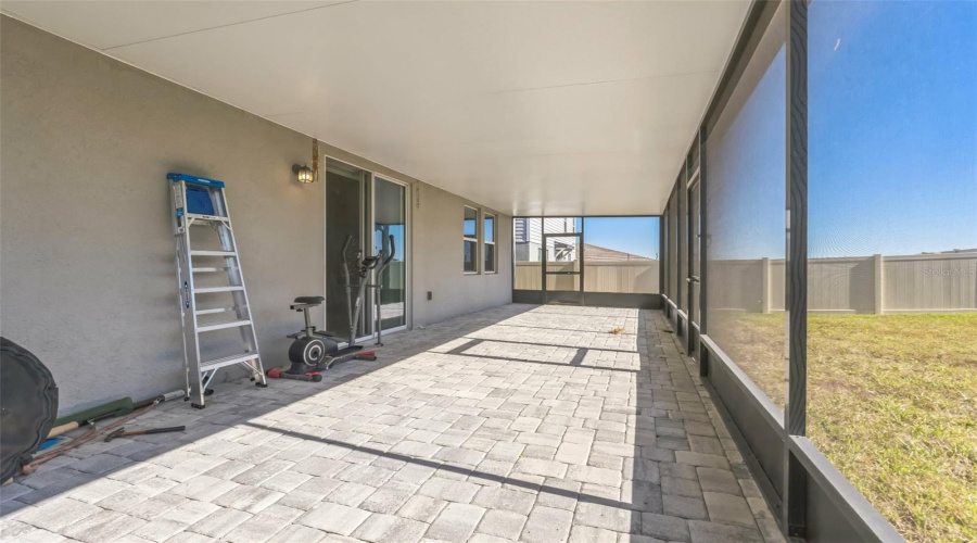 Davenport, Florida 33837, 4 Bedroom Bedrooms, ,2 Bathroombathrooms,Residential,For Sale,Citrus Landings,0,Mfrs5143186