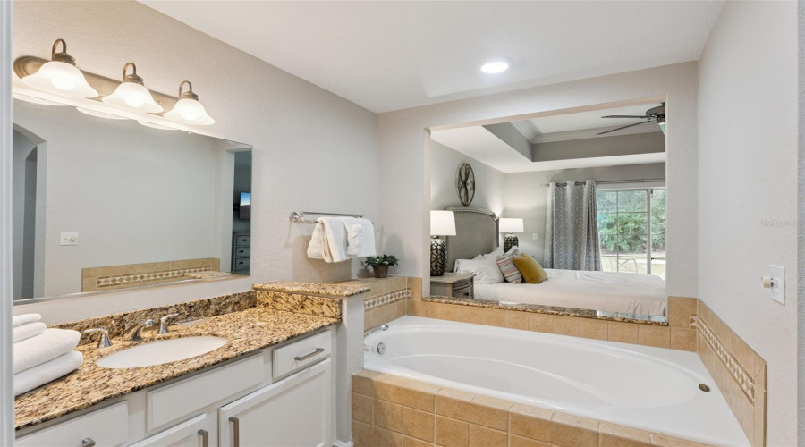 Kissimmee, Florida 34747, 3 Bedroom Bedrooms, ,3 Bathroombathrooms,Residential,For Sale,Seven Eagles,0,Mfro6444569