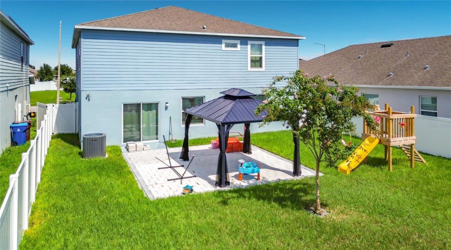Davenport, Florida 33837, 4 Bedroom Bedrooms, ,2 Bathroombathrooms,Residential,For Sale,Fillmore,0,Mfrg5117518