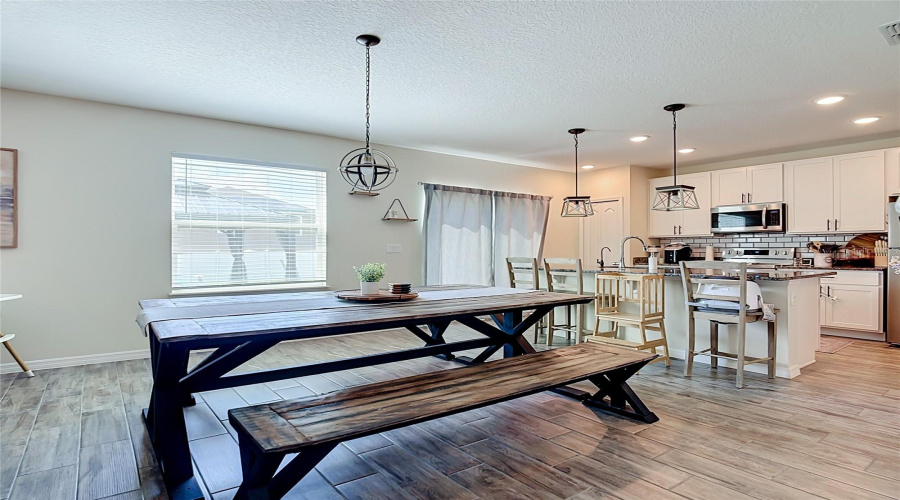 Davenport, Florida 33837, 4 Bedroom Bedrooms, ,2 Bathroombathrooms,Residential,For Sale,Fillmore,0,Mfrg5117518