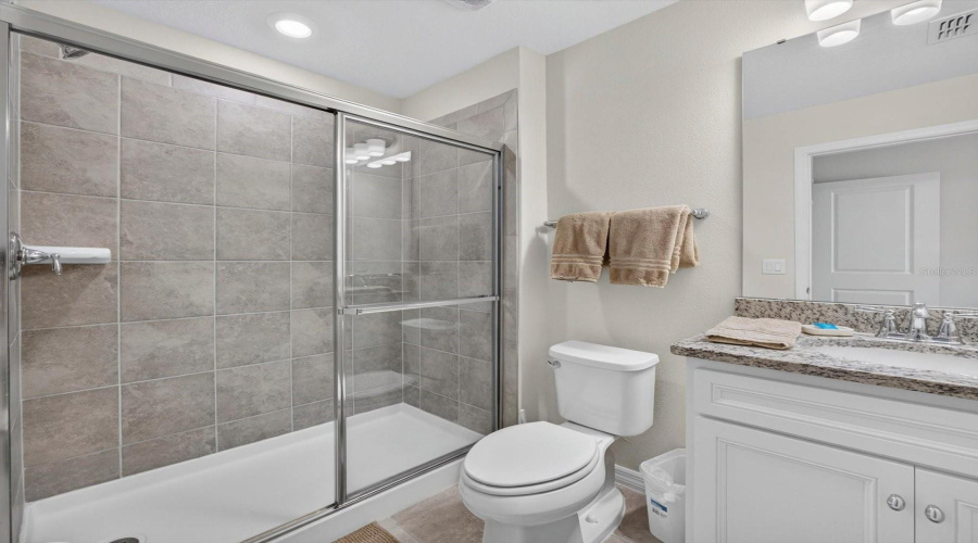 Davenport, Florida 33897, 5 Bedroom Bedrooms, ,4 Bathroombathrooms,Residential,For Sale,Lana Avenue,0,Mfro6444147