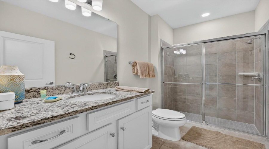 Davenport, Florida 33897, 5 Bedroom Bedrooms, ,4 Bathroombathrooms,Residential,For Sale,Lana Avenue,0,Mfro6444147