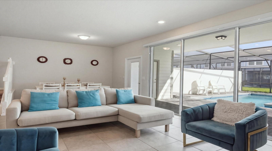 Davenport, Florida 33897, 5 Bedroom Bedrooms, ,4 Bathroombathrooms,Residential,For Sale,Lana Avenue,0,Mfro6444147