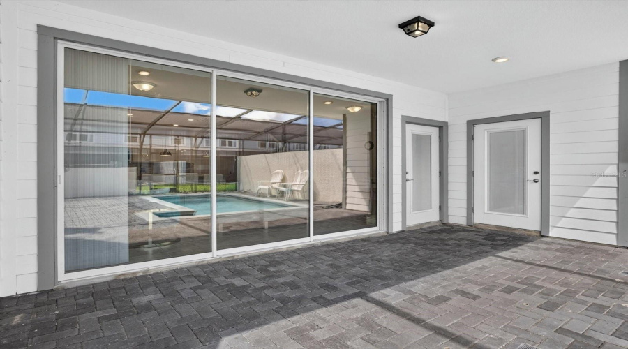 Davenport, Florida 33897, 5 Bedroom Bedrooms, ,4 Bathroombathrooms,Residential,For Sale,Lana Avenue,0,Mfro6444147
