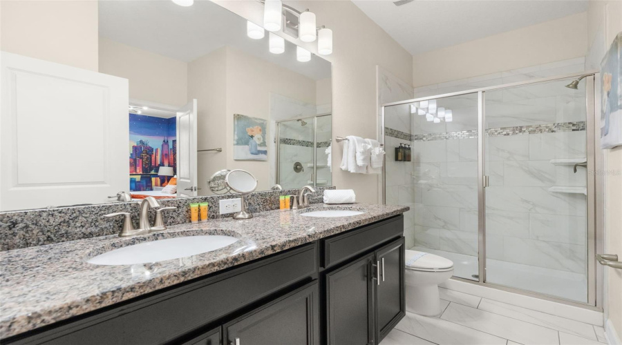 Davenport, Florida 33896, 8 Bedroom Bedrooms, ,5 Bathroombathrooms,Residential,For Sale,Hazard,0,Mfro6446346