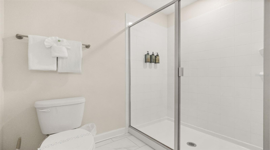 Davenport, Florida 33896, 8 Bedroom Bedrooms, ,5 Bathroombathrooms,Residential,For Sale,Hazard,0,Mfro6446346