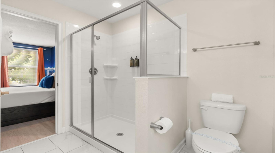 Davenport, Florida 33896, 8 Bedroom Bedrooms, ,5 Bathroombathrooms,Residential,For Sale,Hazard,0,Mfro6446346