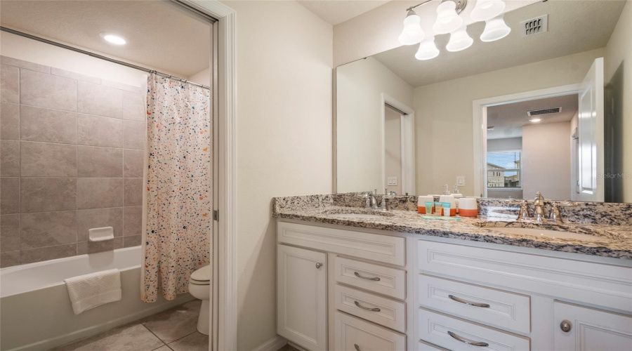 Davenport, Florida 33897, 5 Bedroom Bedrooms, ,4 Bathroombathrooms,Residential,For Sale,Pacific,0,Mfro6437816