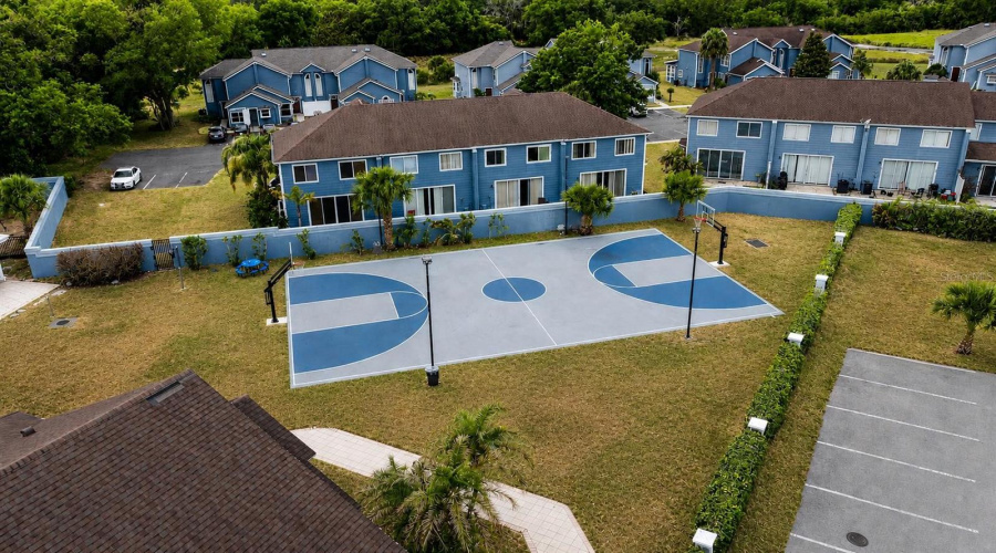 Davenport, Florida 33897, 4 Bedroom Bedrooms, ,3 Bathroombathrooms,Residential,For Sale,Mango,0,Mfrg5108797