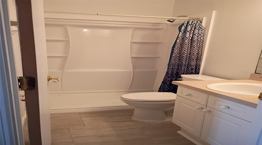Davenport, Florida 33897, 4 Bedroom Bedrooms, ,3 Bathroombathrooms,Residential,For Sale,Mango,0,Mfrg5108797