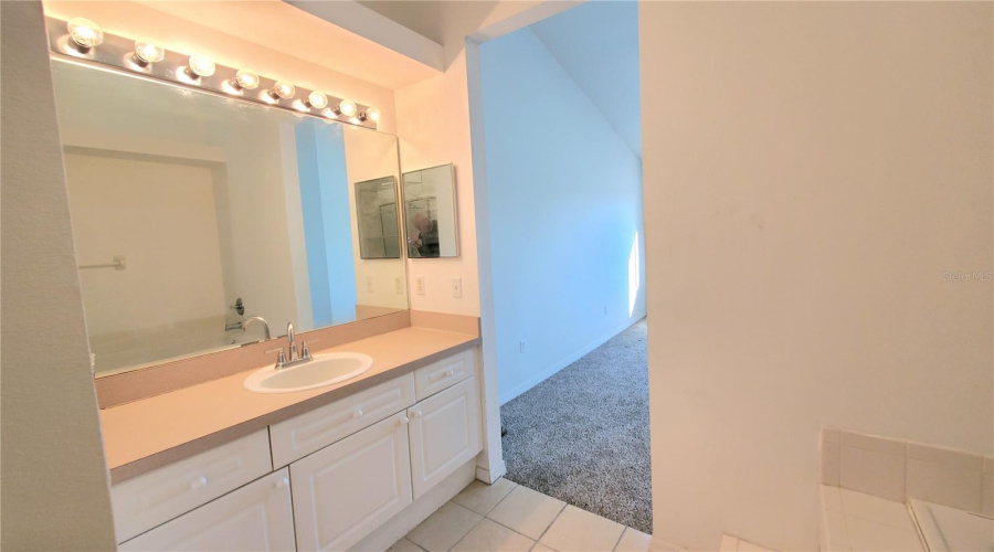 Davenport, Florida 33897, 4 Bedroom Bedrooms, ,3 Bathroombathrooms,Residential,For Sale,Mango,0,Mfrg5108797