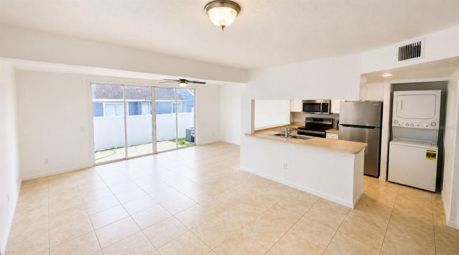 Davenport, Florida 33897, 4 Bedroom Bedrooms, ,3 Bathroombathrooms,Residential,For Sale,Mango,0,Mfrg5108797