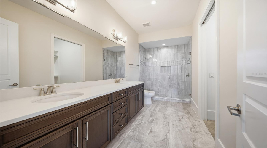 Kissimmee, Florida 34747, 7 Bedroom Bedrooms, ,7 Bathroombathrooms,Residential,For Sale,Jack Nicklaus,0,Mfro6445767