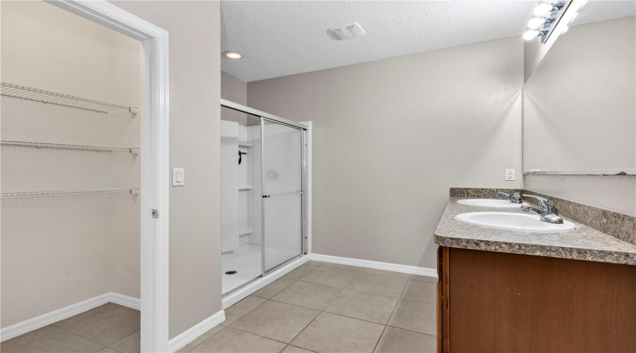 Davenport, Florida 33837, 3 Bedroom Bedrooms, ,2 Bathroombathrooms,Residential,For Sale,Nova,0,Mfro6446349