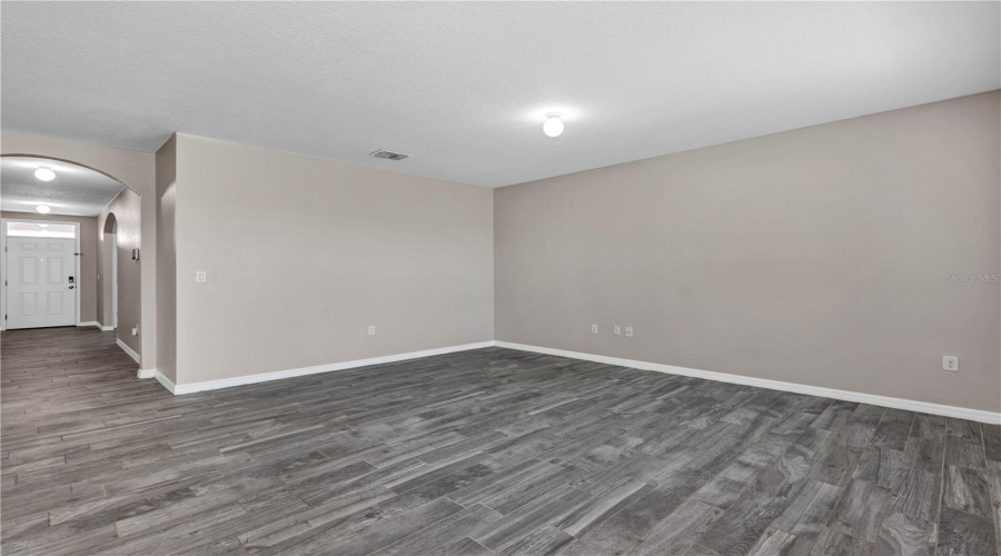Davenport, Florida 33837, 3 Bedroom Bedrooms, ,2 Bathroombathrooms,Residential,For Sale,Nova,0,Mfro6446349