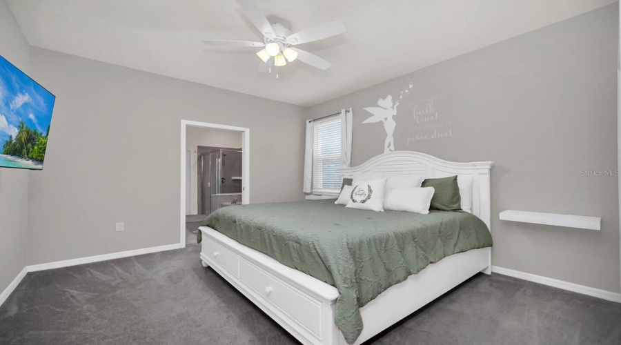 Davenport, Florida 33837, 7 Bedroom Bedrooms, ,5 Bathroombathrooms,Residential,For Sale,Oakmoss,0,Mfro6446304