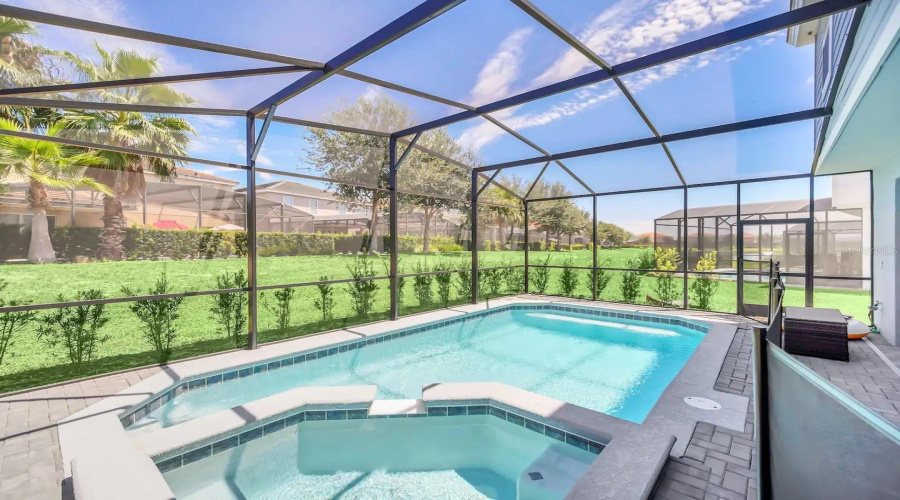 Davenport, Florida 33837, 7 Bedroom Bedrooms, ,5 Bathroombathrooms,Residential,For Sale,Oakmoss,0,Mfro6446304
