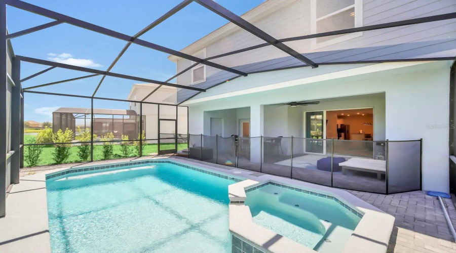 Davenport, Florida 33837, 7 Bedroom Bedrooms, ,5 Bathroombathrooms,Residential,For Sale,Oakmoss,0,Mfro6446304