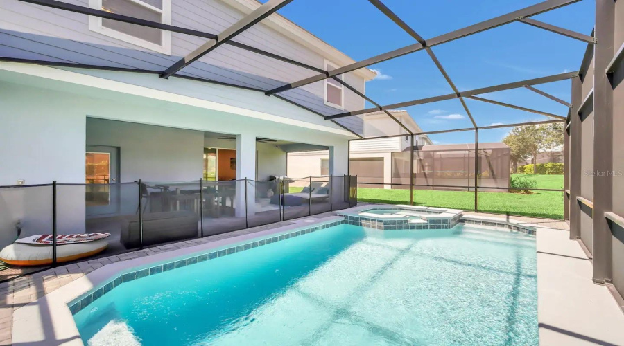 Davenport, Florida 33837, 7 Bedroom Bedrooms, ,5 Bathroombathrooms,Residential,For Sale,Oakmoss,0,Mfro6446304