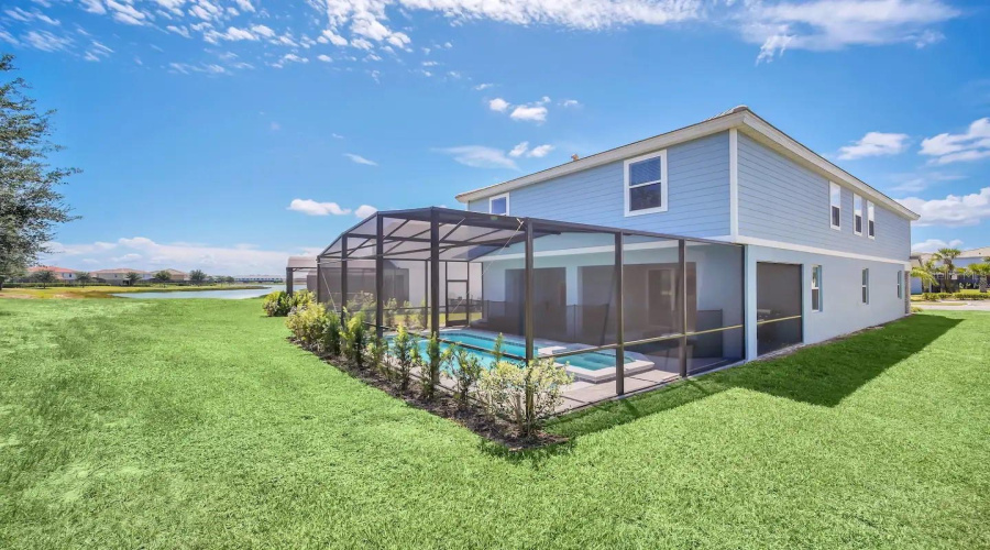 Davenport, Florida 33837, 7 Bedroom Bedrooms, ,5 Bathroombathrooms,Residential,For Sale,Oakmoss,0,Mfro6446304