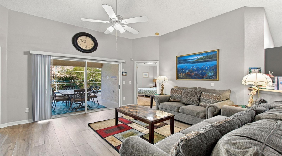Davenport, Florida 33897, 4 Bedroom Bedrooms, ,3 Bathroombathrooms,Residential,For Sale,Pinedale,0,Mfro6444528